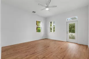 385 Georgia Ave, Crystal Beach, FL 34681 - Photo 7