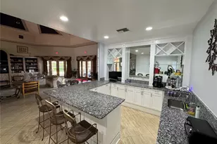 9288 Lake Chase Island Way, Tampa, FL 33626 - Photo 43