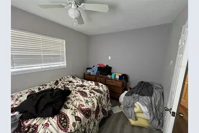 1044 58th Avenue N, Saint Petersburg, FL 33703 - Photo 17