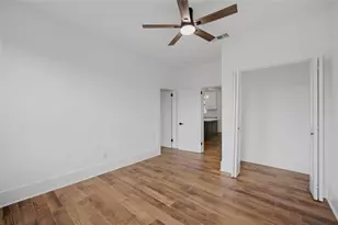 815 E Frierson Ave, Tampa, FL 33603 - Photo 23