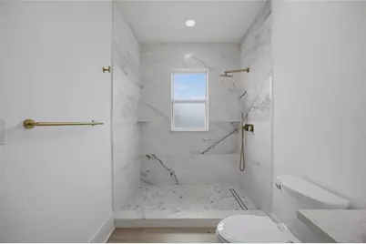 815 E Frierson Avenue, Tampa, FL 33603 - Photo 19