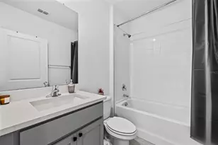 35630 Kinsey Pt, Zephyrhills, FL 33541 - Photo 27
