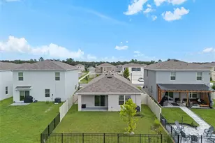 35630 Kinsey Pt, Zephyrhills, FL 33541 - Photo 41