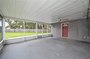 7326 Lehigh Ct, Zephyrhills, FL 33540 - Photo 27