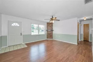 7326 Lehigh Ct, Zephyrhills, FL 33540 - Photo 7