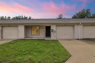 37228 Grassy Hill Ln, Dade City, FL 33525 - Photo 1