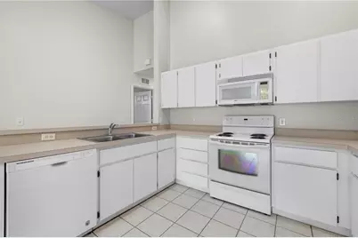 37228 Grassy Hill Lane, Dade City, FL 33525 - Photo 11
