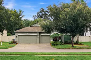 1008 Oakcrest Dr, Brandon, FL 33510 - Photo 1