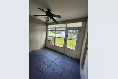 2302 Lake Woodberry Circle, Brandon, FL 33510 - Photo 39
