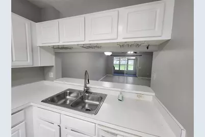 2302 Lake Woodberry Circle, Brandon, FL 33510 - Photo 5