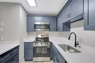 4845 San Pablo Pl, Tampa, FL 33634 - Photo 13