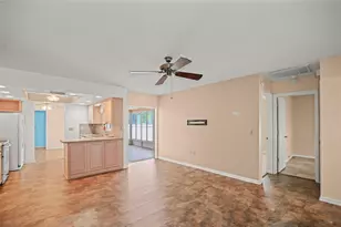 1112 40th Ave NE, Saint Petersburg, FL 33703 - Photo 5