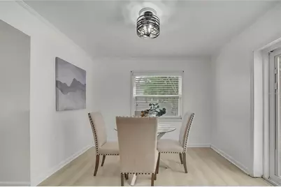8424 Stillbrook Avenue, Tampa, FL 33615 - Photo 5