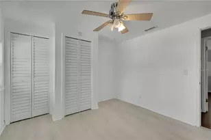 8424 Stillbrook Ave, Tampa, FL 33615 - Photo 21