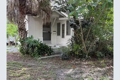 766 51st Avenue N, Saint Petersburg, FL 33703 - Photo 1