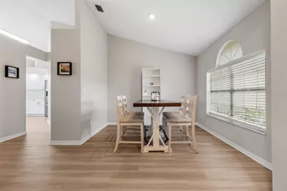 22861 Sterling Manor Loop, Lutz, FL 33549 - Photo 5