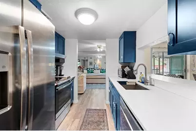 3675 41st Way S #I, Saint Petersburg, FL 33711 - Photo 15