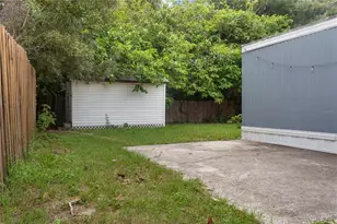 11301 Edison Ave, New Port Richey, FL 34654 - Photo 15