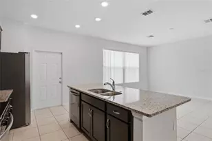 5106 Sea Mist Ln, Wesley Chapel, FL 33545 - Photo 13