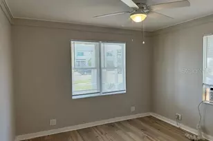 1010 Rosery Rd NW, Largo, FL 33770 - Photo 17