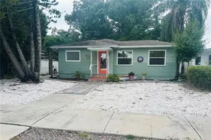 2813 46th St S, Gulfport, FL 33711 - Photo 1