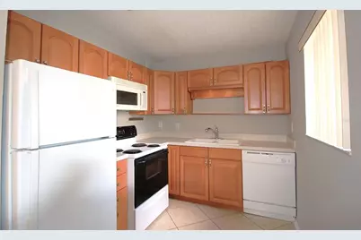 3300 Fox Chase Circle N #216, Palm Harbor, FL 34683 - Photo 7