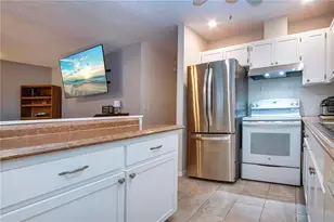 2228 Greenhaven Dr, Sun City Center, FL 33573 - Photo 17