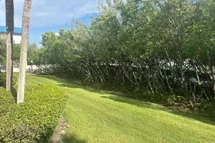 1312 Pasadena Ave S, Saint Petersburg, FL 33707 - Photo 5