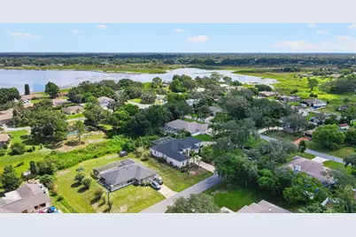 275 Planter Road, Spring Hill, FL 34606 - Photo 57