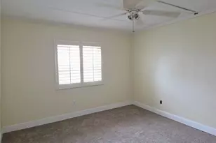 10365 Paradise Blvd, Treasure Island, FL 33706 - Photo 13