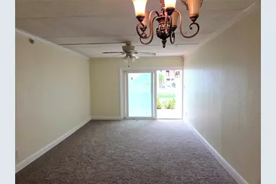 10365 Paradise Boulevard #13, Treasure Island, FL 33706 - Photo 3