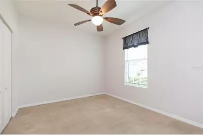 36108 Laguna Hills Circle, Zephyrhills, FL 33541 - Photo 15