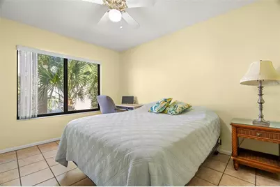 412 Moorings Cove Drive #7H, Tarpon Springs, FL 34689 - Photo 17