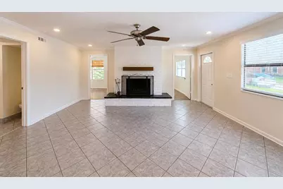 7301 N Dartmouth Avenue, Tampa, FL 33604 - Photo 3