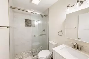 7301 N Dartmouth Ave, Tampa, FL 33604 - Photo 13
