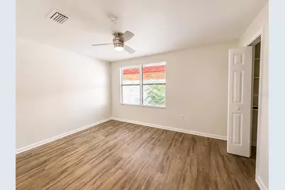 7301 N Dartmouth Avenue, Tampa, FL 33604 - Photo 5