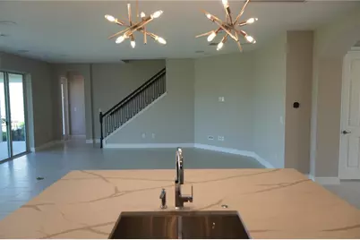 5450 Wayfarer Avenue, Apollo Beach, FL 33572 - Photo 5