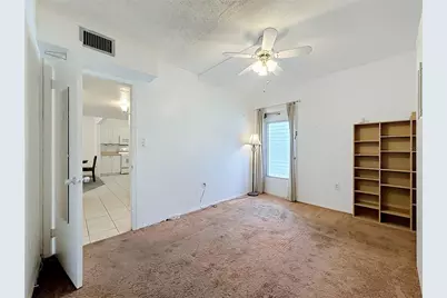 9945 47th Avenue N #203, Saint Petersburg, FL 33708 - Photo 25