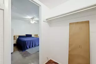 9945 47th Ave N, Saint Petersburg, FL 33708 - Photo 41