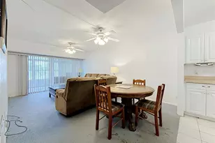 9945 47th Ave N, Saint Petersburg, FL 33708 - Photo 15