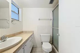 9945 47th Ave N, Saint Petersburg, FL 33708 - Photo 37