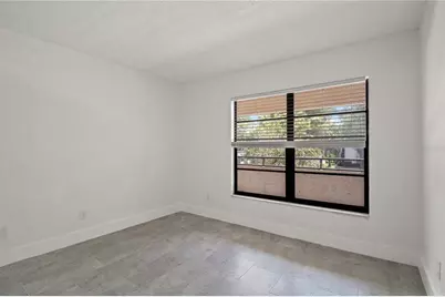 7828 Niagara Avenue #322, Tampa, FL 33617 - Photo 19