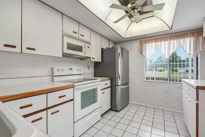 205 Martha Lane #205, Oldsmar, FL 34677 - Photo 15
