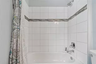 9005 Bernini Pl, Sarasota, FL 34240 - Photo 39