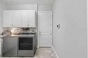 9005 Bernini Pl, Sarasota, FL 34240 - Photo 41