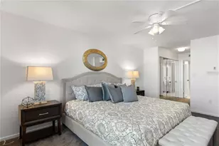400 Island Way, Clearwater Beach, FL 33767 - Photo 7
