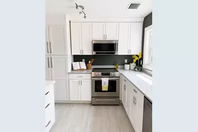 926 29th Street N, Saint Petersburg, FL 33713 - Photo 5