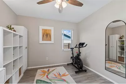4185 Whiting Drive SE, Saint Petersburg, FL 33705 - Photo 25