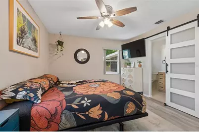 4185 Whiting Drive SE, Saint Petersburg, FL 33705 - Photo 17