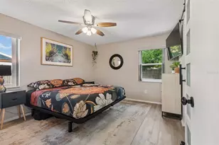 4185 Whiting Dr SE, Saint Petersburg, FL 33705 - Photo 15